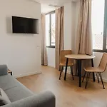 Eszentrico Jerez Apartahotel