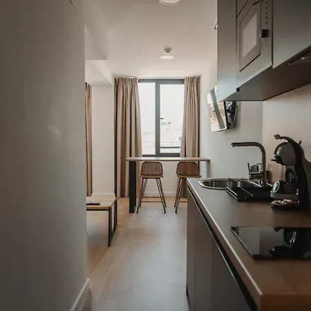 Eszentrico & Rooftop Bar 4*
