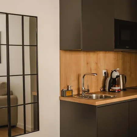 Apartmanhotel Eszentrico & Rooftop Bar
