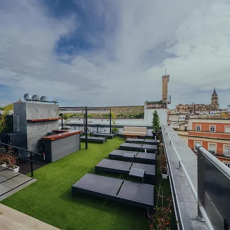 Eszentrico & Rooftop Bar