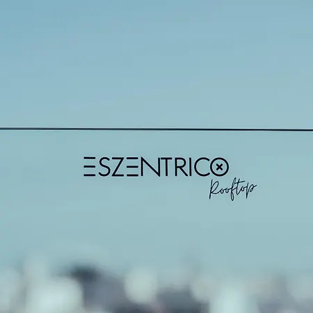 公寓式酒店 Eszentrico & Rooftop Bar 赫雷斯
