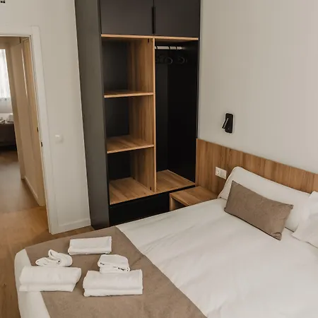 Eszentrico & Rooftop Bar 4* 赫雷斯