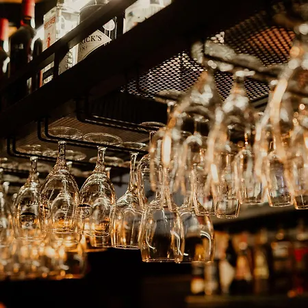 Eszentrico & Rooftop Bar 4*
