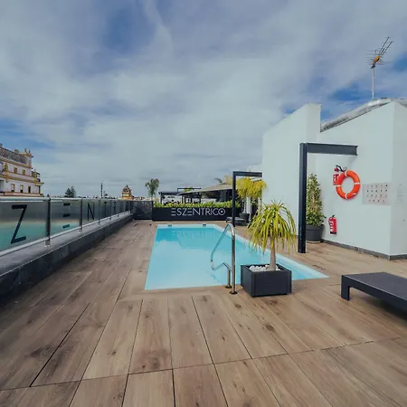 Eszentrico & Rooftop Bar 公寓式酒店 赫雷斯