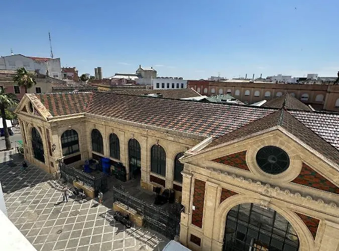 Aparthotel Eszentrico Jerez 4*