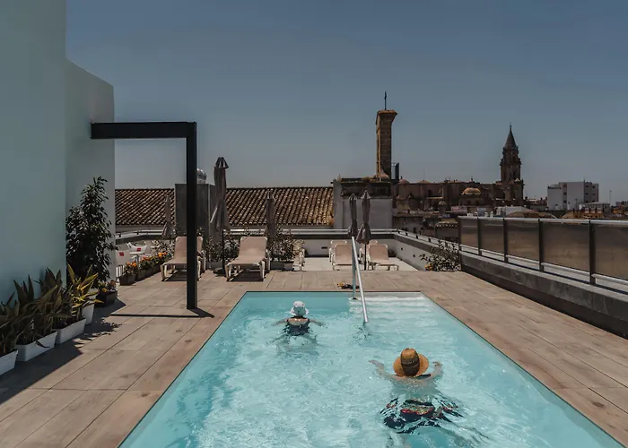 Eszentrico Jerez Aparthotel 4*