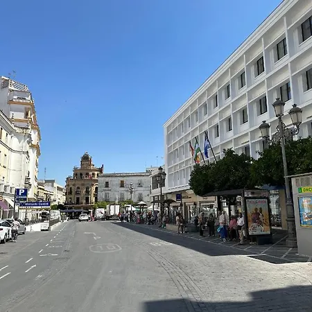 Eszentrico Jerez 아파트호텔 *